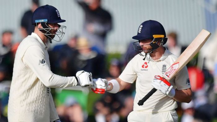 James Vince (L) and Mark Stoneman (R) could be in line for England recalls after Cook's retirement